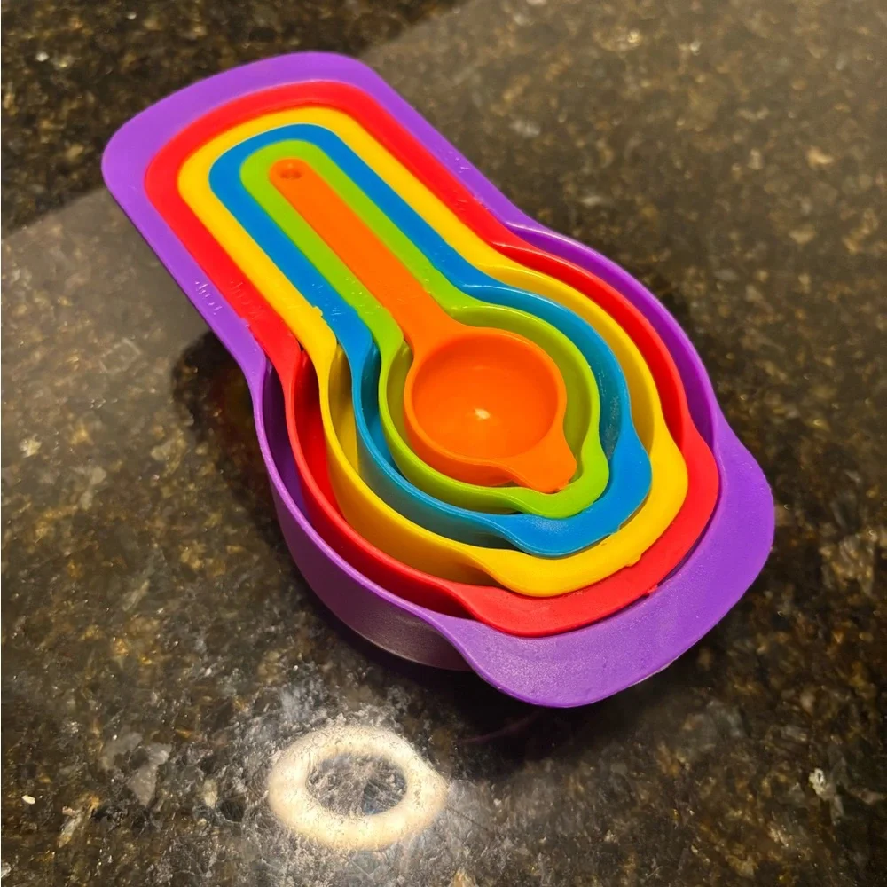 Colorful Nested Measuring Cup Set - Picture 1 of 4